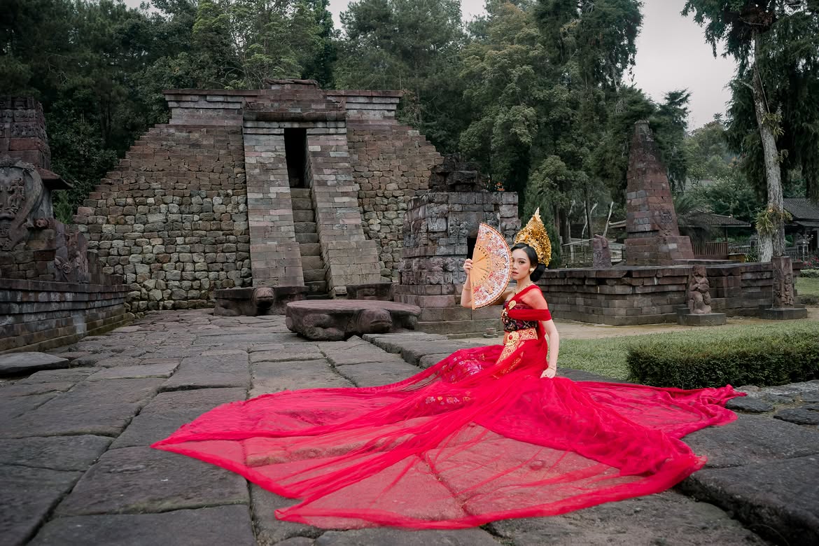 Frilianiyunita MUA prewedding makeup